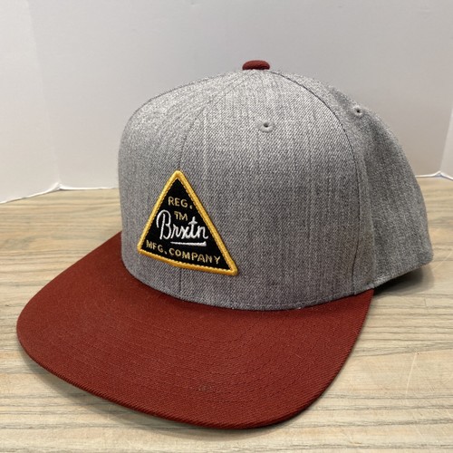Cue Logo Snapback Cap 