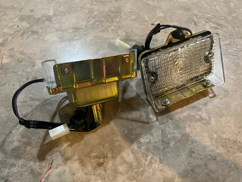 Chevy Nova 1970 par de lentes de montaje de lámpara de estacionamiento transparente Foto 3 de 4