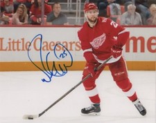 Detroit Red Wings Mike Green Autographed Signed 8x10 Photo COA #1