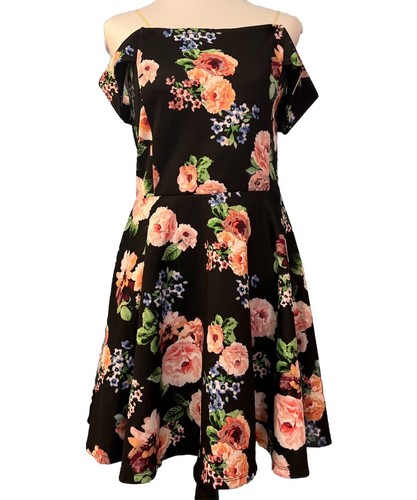 New No Boundaries Juniors Large 11/13 Black Off Shoulder Skater Floral Dress - Picture 4 of 13