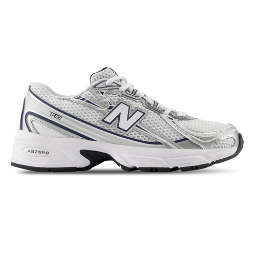 Chaussures New Balance 740
