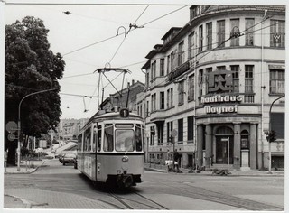 Triebwagen 73 Nordhausen Foto 10 x 15 1994 auf der Linie 1 zum Bahnhof