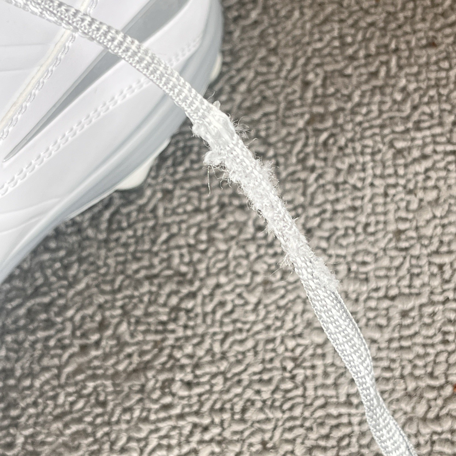 Nike Huarache 4 Lacrosse Shoes Mens Sz 11 White Sports Cleats 616296-100 thumbnail 13