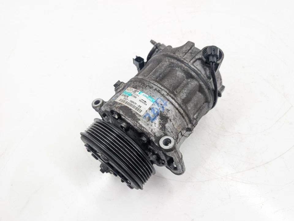 JAGUAR XJ X351 AC AIR CON COMPRESSOR PUMP 3.0 / 306DT DIESEL 9X2319D629DA 2010 - Image 2 of 4