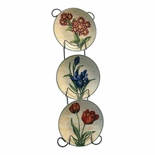 3 Tier Vertical Metal Plate Rack Holder With Decorative Plates