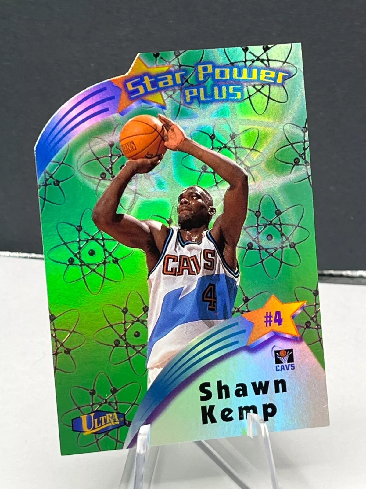 Shawn Kemp 1998 Fleer Ultra Star Power Plus Die Cut Card # 6