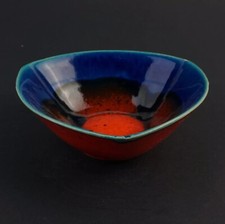 Dekorative ⌀20cm Keramik Snack Schale / Blau Rot Mintgrün, dreieckig abgerundet