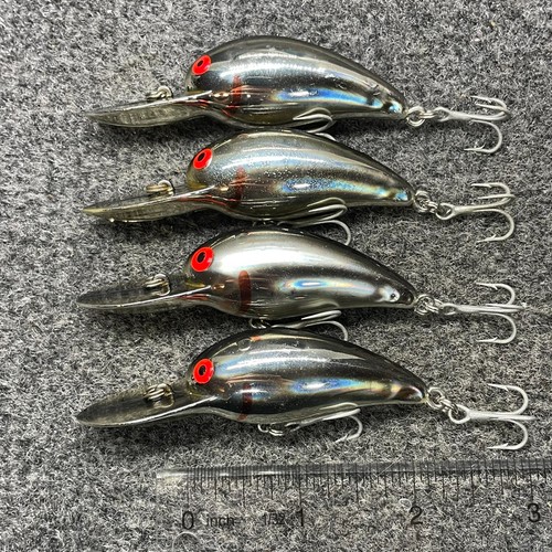 Bomber Model A 6a Vintage Screw Tail Crankbaits Lot of 4 Lures - MB Chrome Black - Picture 2 of 10