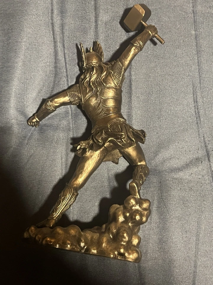 Estátua de bronze Thor - Imagem 2 de 2