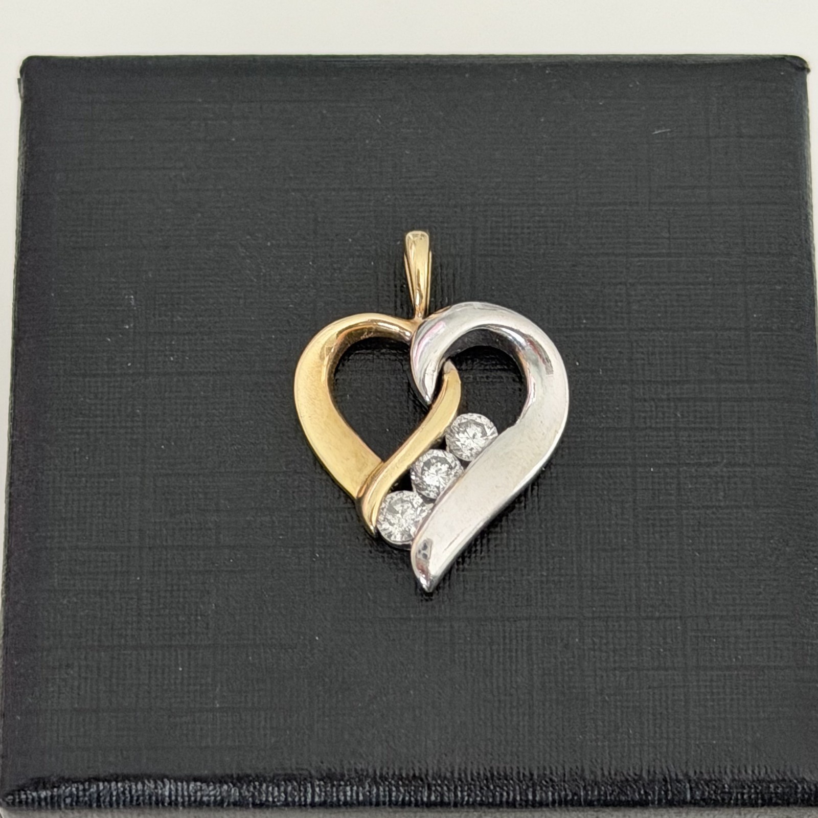 14K Yellow Gold White Gold Heart Two Tone Natural Diamond 3 Stone Charm Pendant