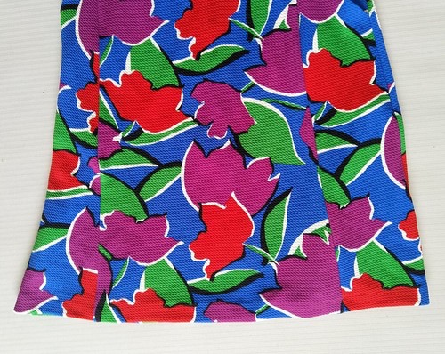 Women's Bright Vibrant Floral Design Tu Midi Dress with Pockets : Size 8 BNWT - Picture 3 of 9