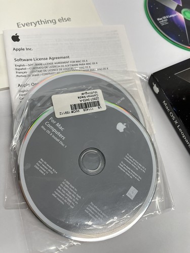 Apple OS 5 + Mac Operating Systems - Older LOT - Picture 2 of 7