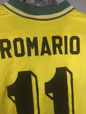 Romario #11 Brazil Home football 1993-1994 Team Jersey Umbro
