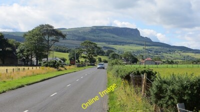 Foto 6x4 Küstenstraße Castlerock Die A2 durchquert die sandige Ebene bei Magi c2013