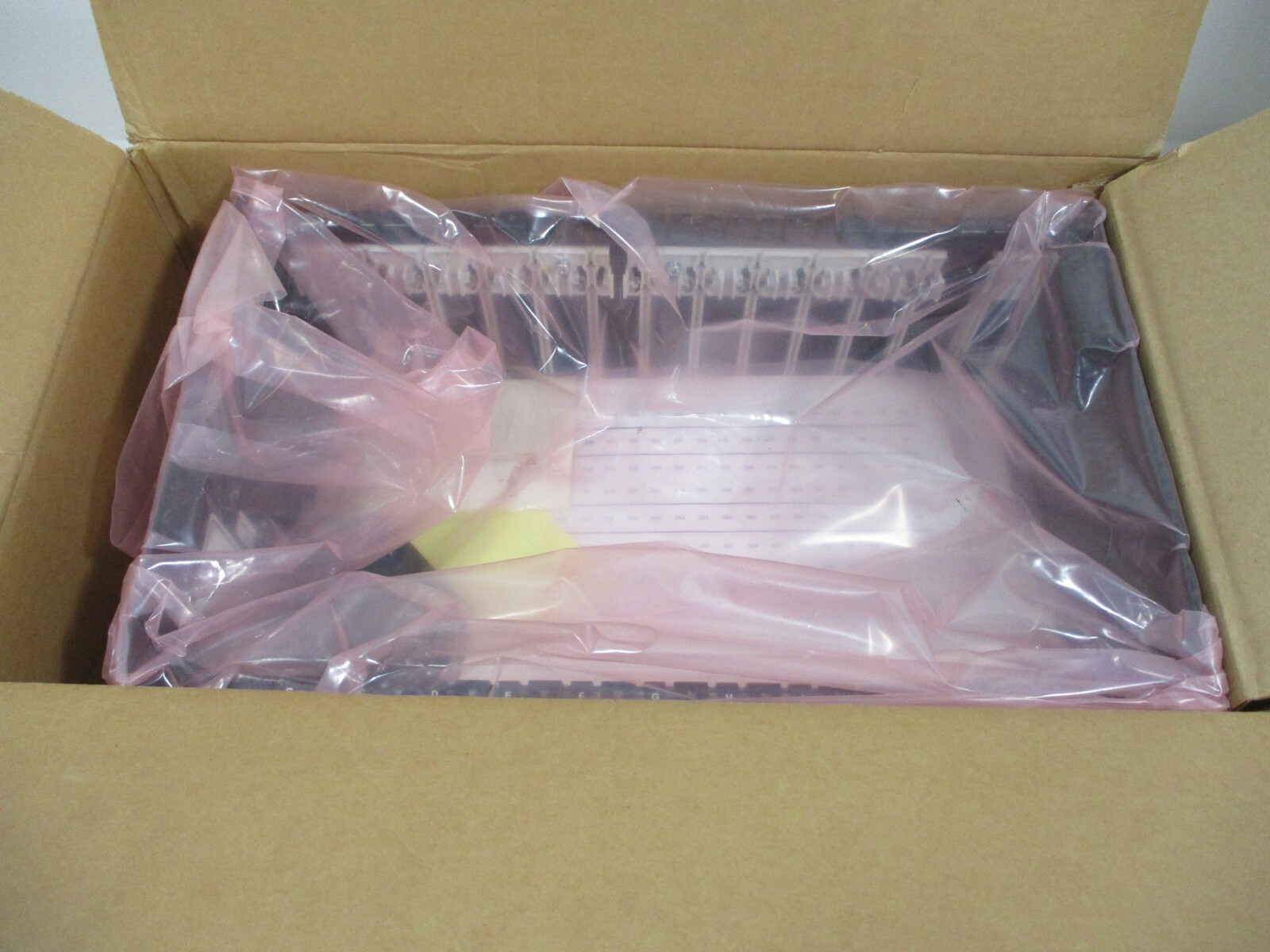 NEW Honeywell 620-3691C Augmented 11/14/16/36 Rack Chassis 4 OS 19" PLC