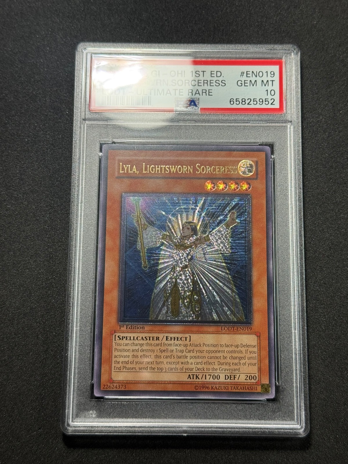 Yugioh PSA 10 Lyla, Lightsworn Sorceress LODT-EN019 1st Edition Ultimate Rare view 2