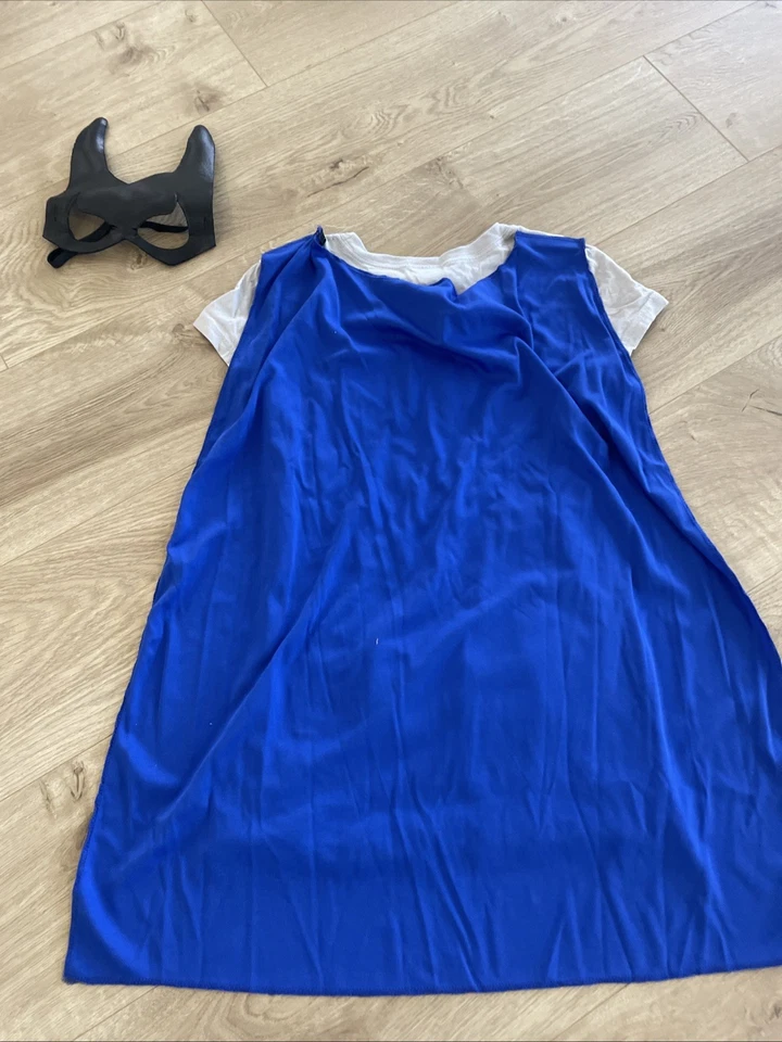 万圣节服装蝙蝠女孩 T 恤、斗篷和面具成人尺寸小号全新 — 第 2/4 张图片