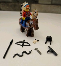LEGO Western Indian Chief 6709 Big Chief Rattle Snake + War Paint Horse & Extras