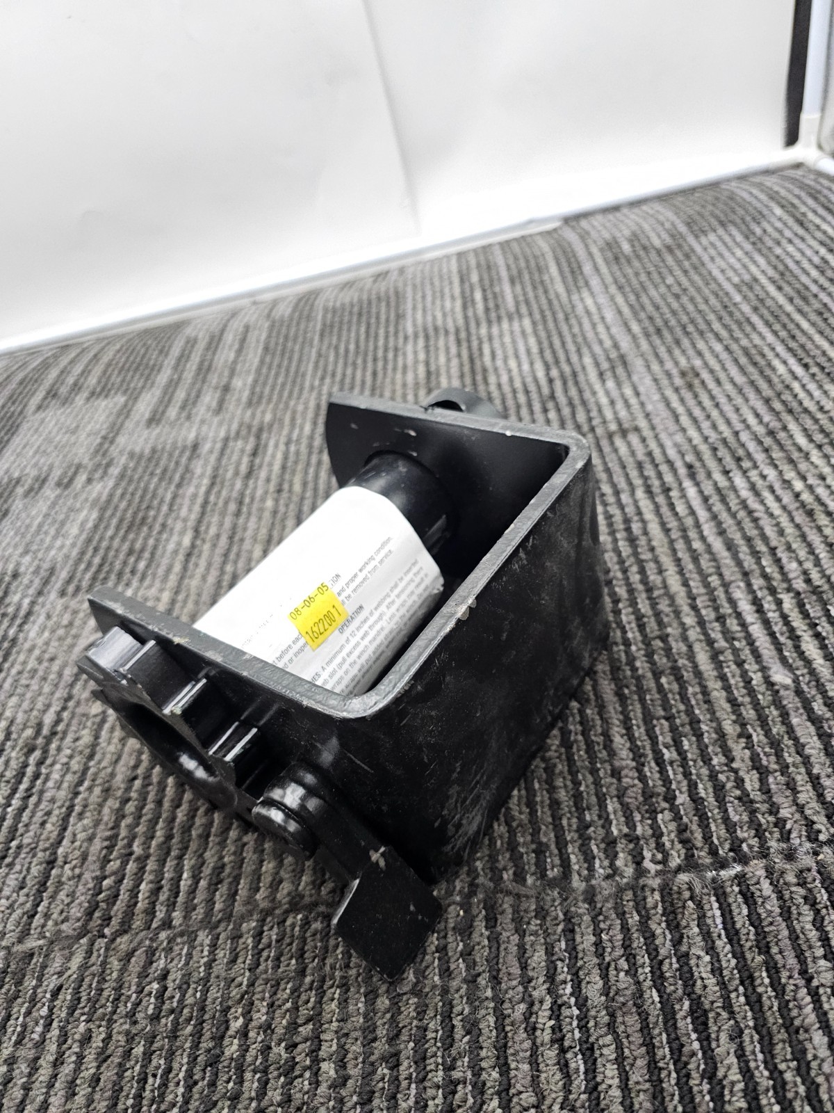 Kinedyne 1820 Standard Weld-On Winch 5500 Lbs. Working Load Limit Heavy Duty