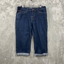 Signature By Levi Strauss Jeans Womens 8 Blue Mid Rise Capri Stretch Denim