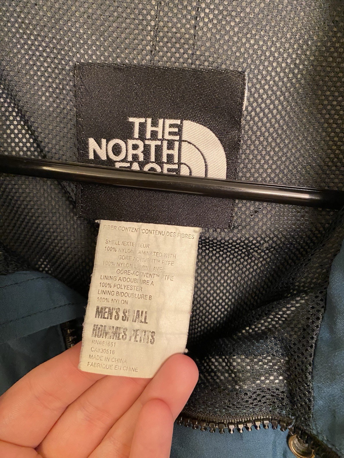 Men’s Small Gore-Tex Activent North Face Jacket Vintage thumbnail 7