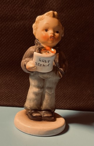 Vintage Napco, The Singer Boy Figurine - Picture 1 of 7
