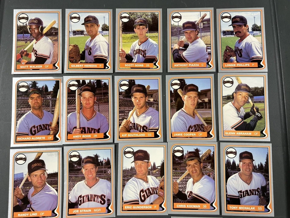 套装 2:1986 Smokey Bear Fresno Giants + 1987 太平洋埃弗雷特巨人队 — 第 3/4 张图片