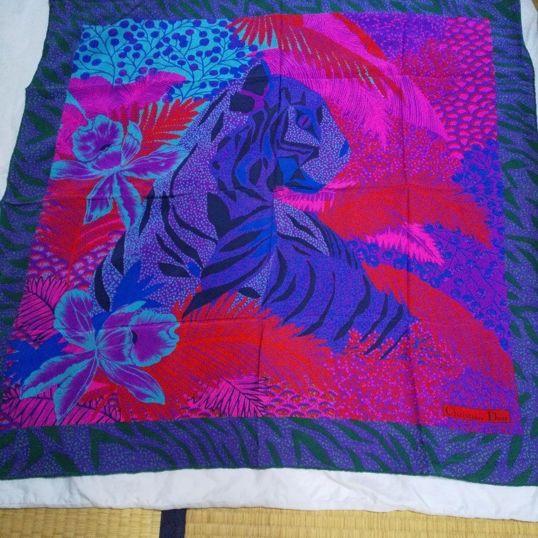 Christian Dior grande écharpe 85cm 33