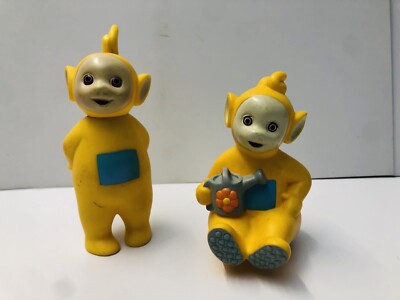 Vintage Teletubbies Laa-Laa Lot of 2 Hasbro Rag Doll 6 Inch 