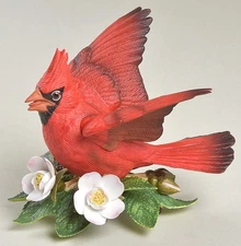 Lenox Garden Birds Cardinal-Male - Boxed 73217