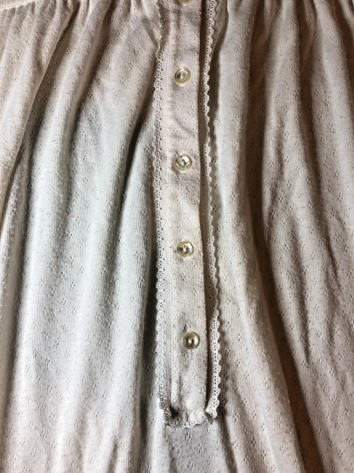 Camisón Miss Elaine talla grande de colección marfil con apliques florales - Envío gratuito Foto 4 de 4