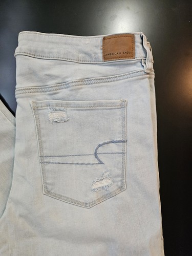 NWT American Eagle Next Level Stretch Ripped Jeans Womens Size 16L Light - Picture 2 of 5