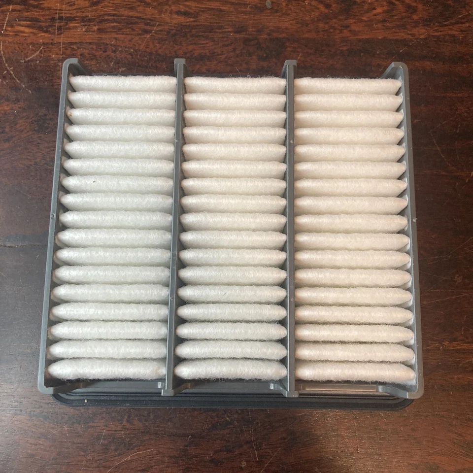 Filtro de aire MicroGard MGA49070 modelos Hyundai Elantra Kia Forte Foto 2 de 4