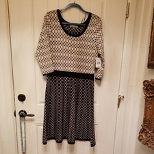 danny and nicole dress Size XL