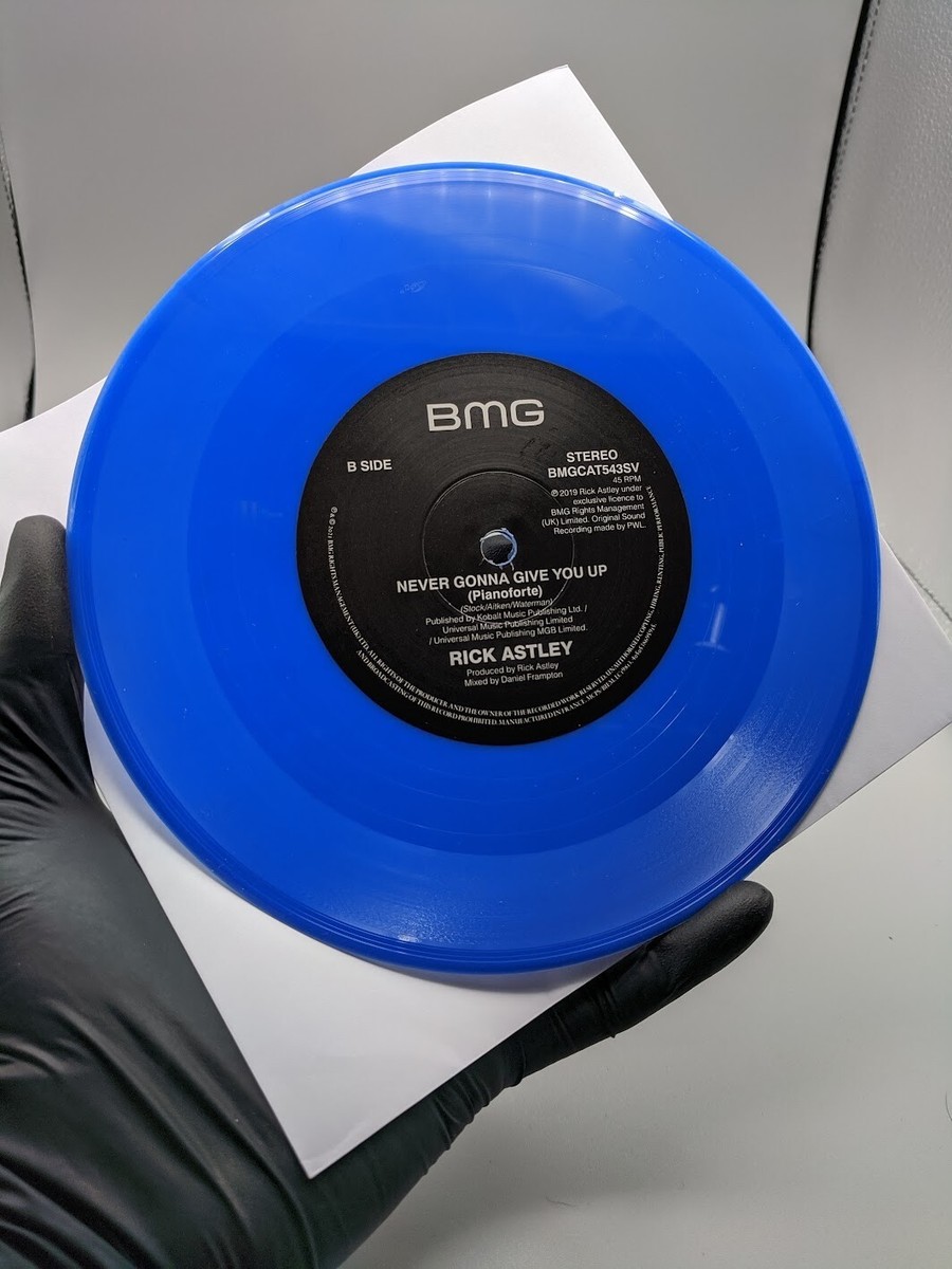 Rick Astley Never Gonna Give You Up レコード Rick Astley - Never Gonna Give You Up (Signed): buy vinyl