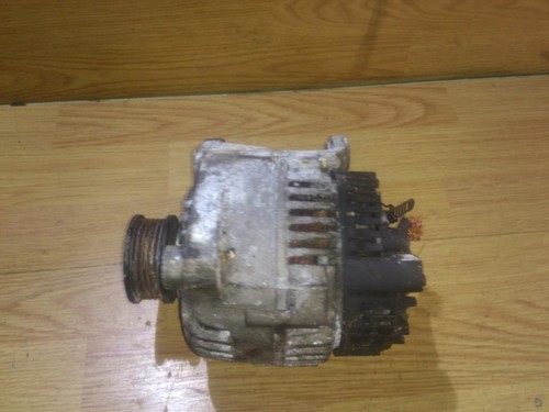 Volkswagen Passat 2000 Alternator 058903018b,  #45899-54