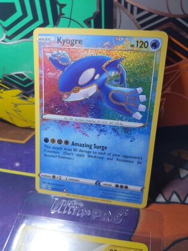 Kyogre - 021/072 - Pokemon Shining Fates Amazing Rare NM - Picture 2 of 3