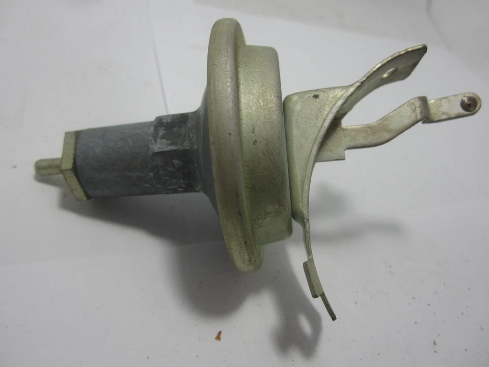 Cámara de vacío distribuidor camión Dodge serie D/W 62-68 2095995 Foto 2 de 4