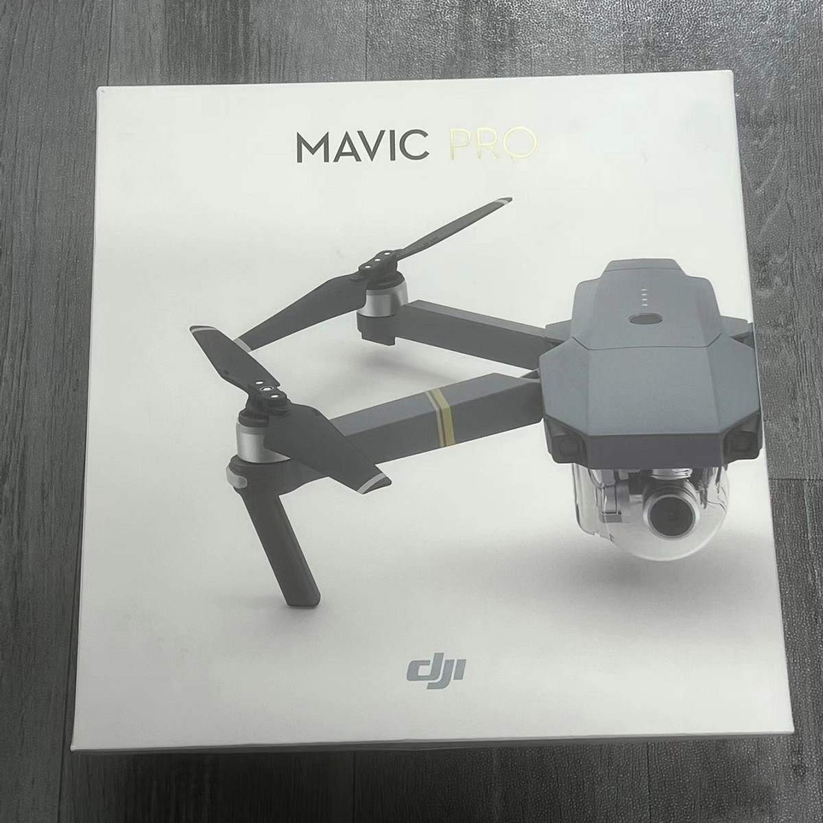 Mei　Mavic Pro S/N:08QUE450010234 Amazon.com: DJI - Mavic Pro Quadcopter with Remote