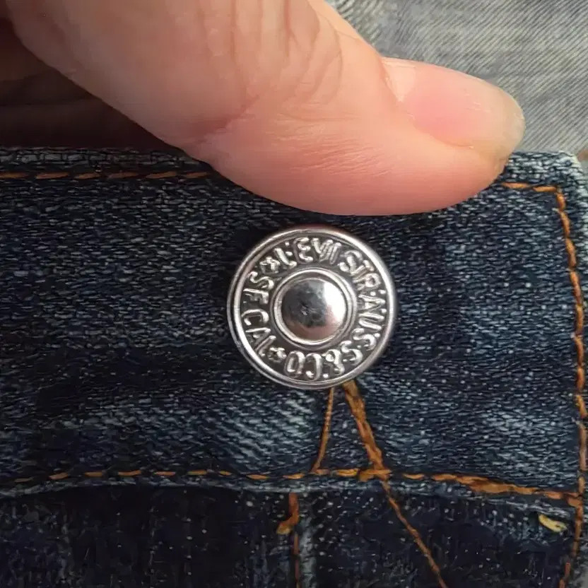 Vintage Levi’s 501 Red Line Selvedge Denim Jeans USA thumbnail 5