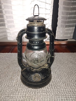 Vintage Dietz Little Wizard Kerosene Lantern Syracuse, NY USA 11  Tall LOC NOB