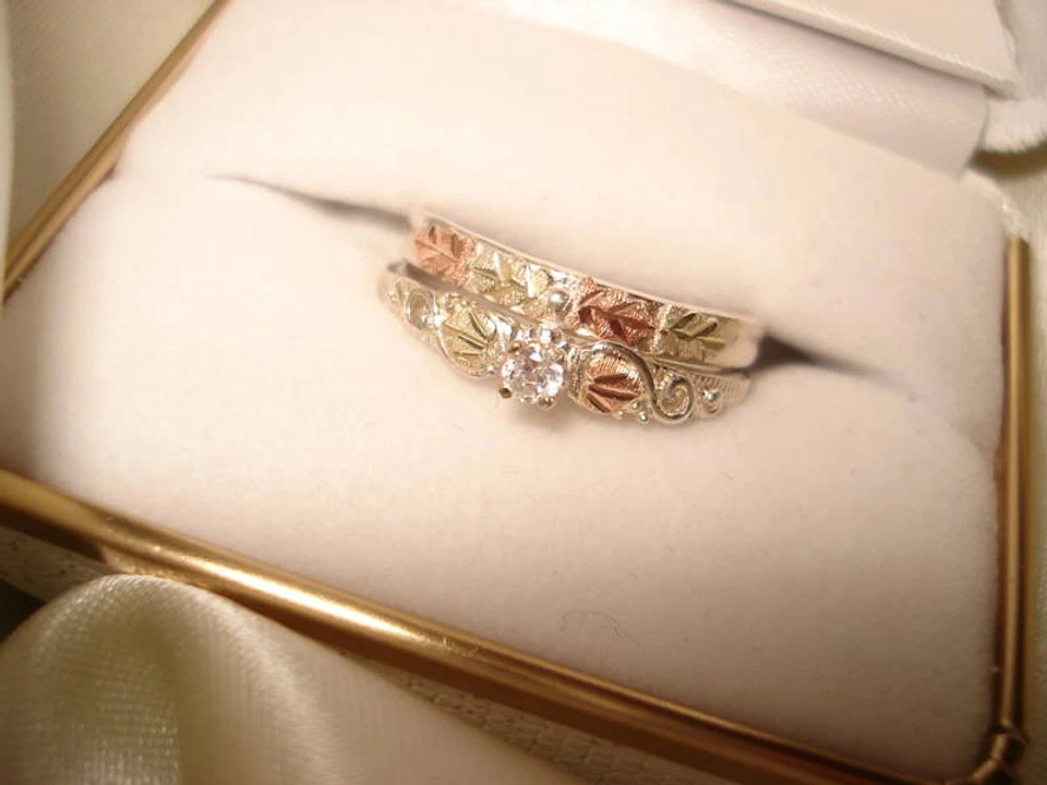 JUEGO DE BODA 6 HOJAS ANTIGUAS sobre plata/Piedra Circonita Cúbica/Laboratorio creado 6, 7, 8,9,10 Foto 3 de 4