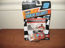 Chase Elliott 9 2021 LLumar COTA Win 1:64 Nascar Authentics 2022 Wave 1