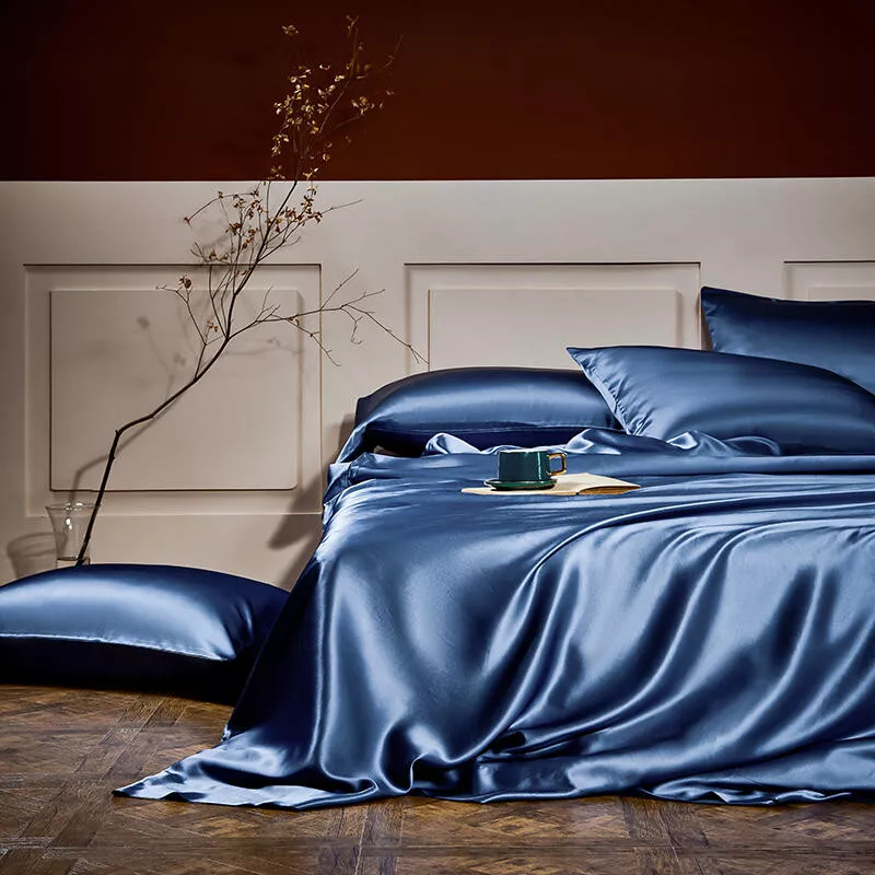 Silk bed top sheets and pillowcases