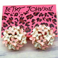 Pretty New White  Pink Enamel Cluster Bouquet Button Style Flower Stud Earrings