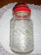 Vintage diamond pressed glass pattern PLANTERS Peanut jar with original poly lid