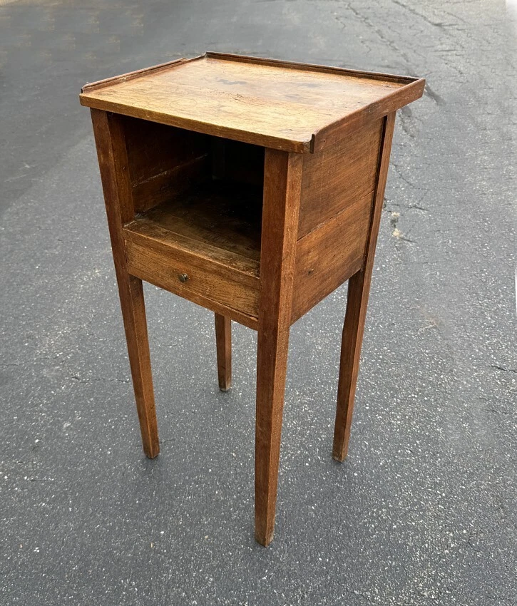 Soporte de nogal francés Early Country con un solo cajón c 1800 inusual tamaño pequeño Foto 3 de 4
