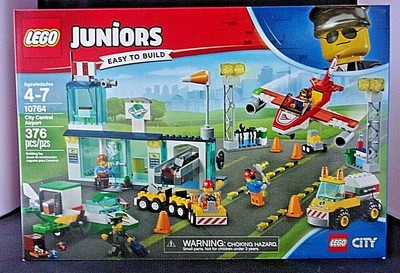 lego city central airport 10764