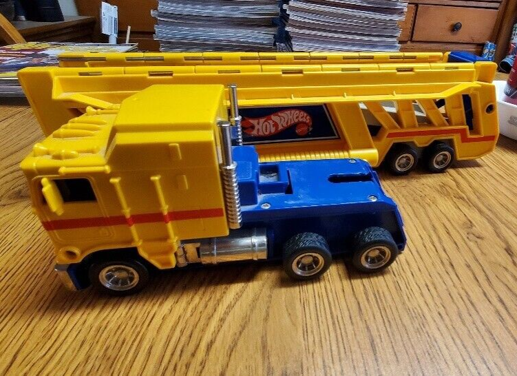 Hot Wheels 1986 CarGo Carrier Satten Lehmann Semi Trailer Hauler Truck Vintage-image