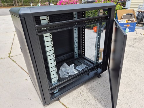 Startech RK1836BKF Knock-Down Server Rack Cabinet w Casters, 32